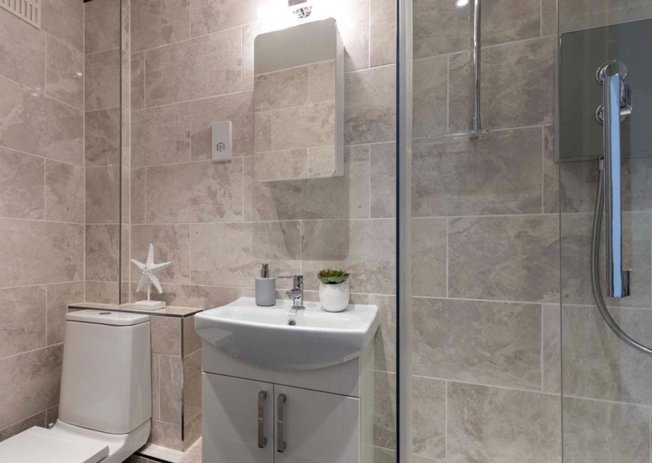 Apartament The White House Flat By Select Sa Reading Zewnętrze zdjęcie